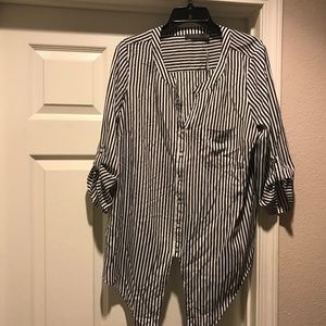 The Limited Black and White Stripe Blouse & Front. New with Tag